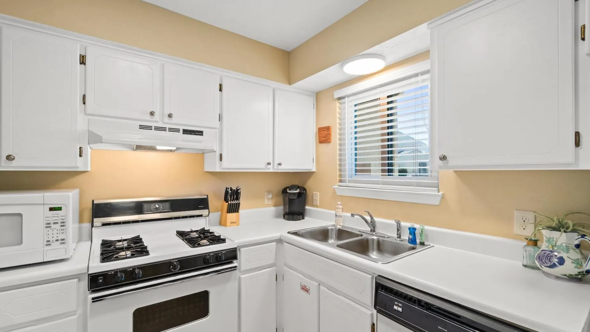 Gulf Highlands 219 By Book That Condo Panama City Beach Holiday home